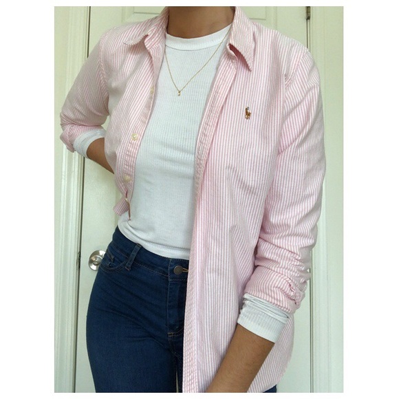 Ralph Lauren Tops - Ralph Lauren Button Up Ralph Lauren Tops - Ralph Lauren Button Up